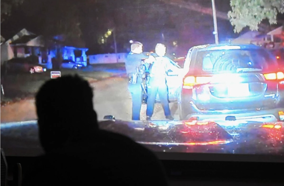 Decatur police release dramatic video of shootout – Birdstone
